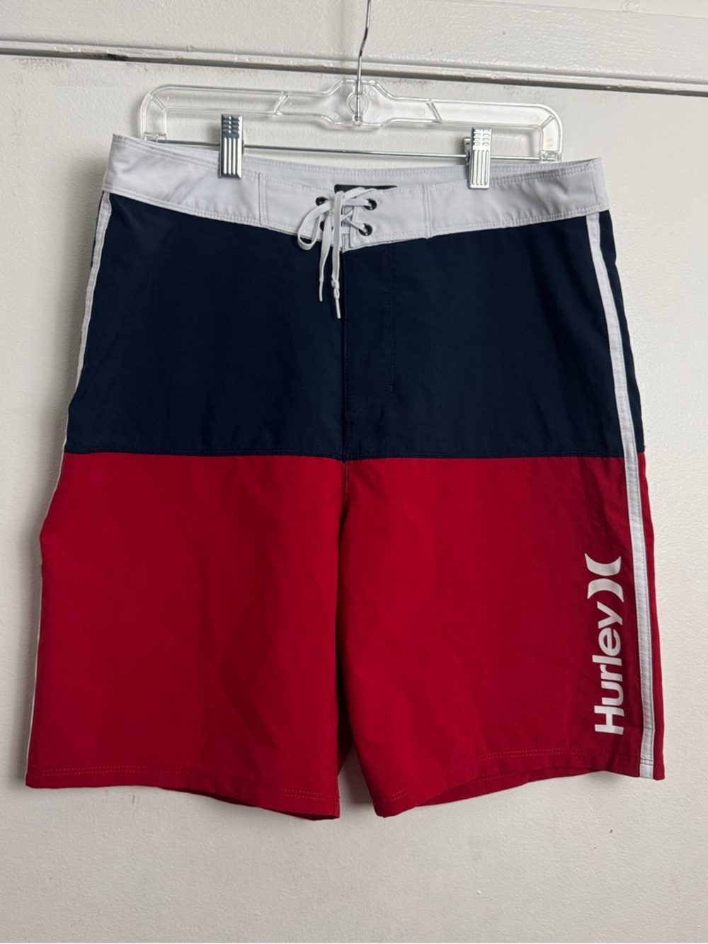 Hurley Red Navy Blue White Colorblock Board Shorts Swim Trunks Men’s Size 32